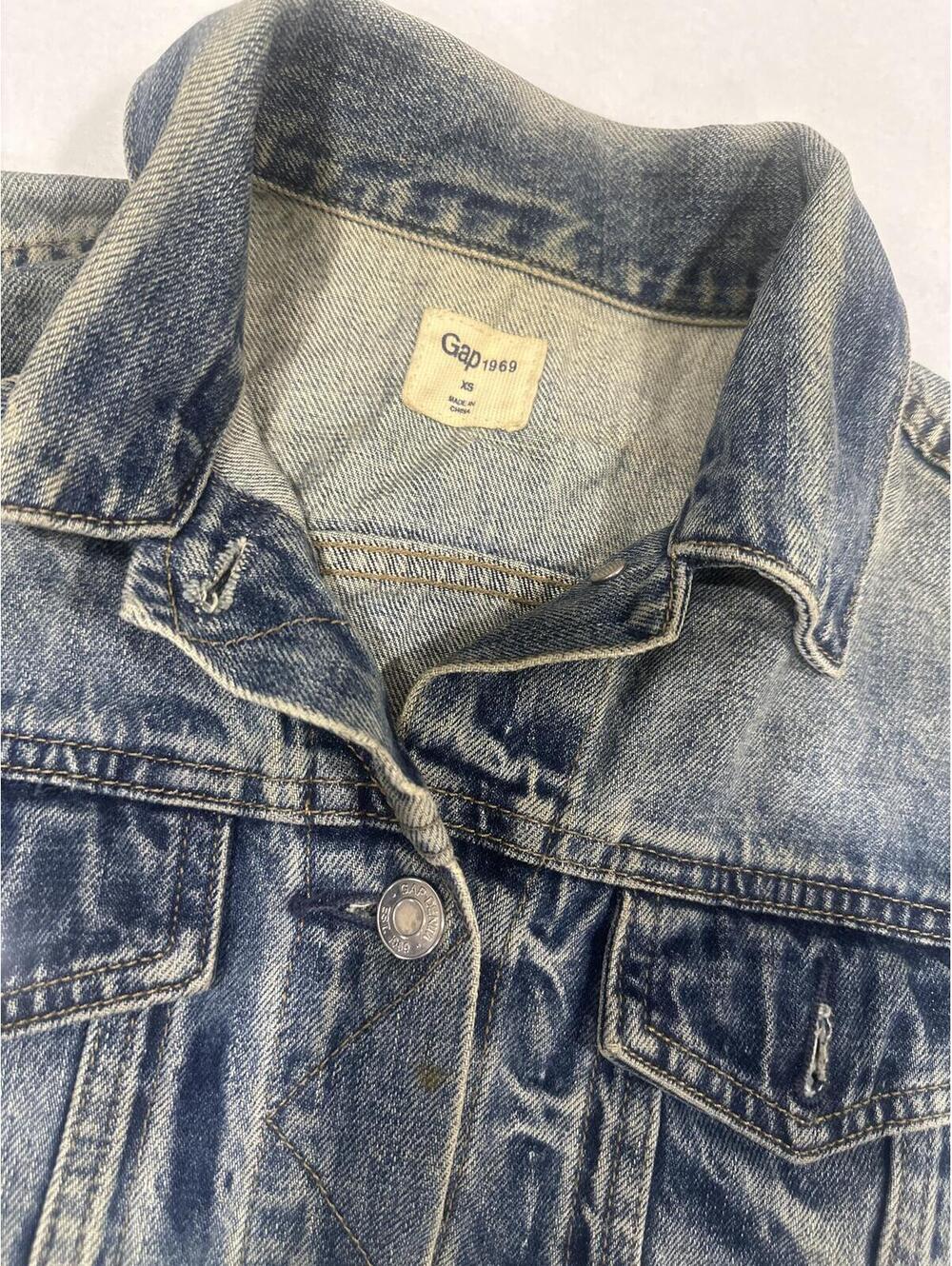 Gap 1998 Vintage Denim Jacket Button Front Trucker Style